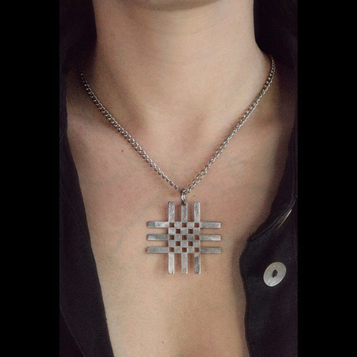 Family wisdom talisman