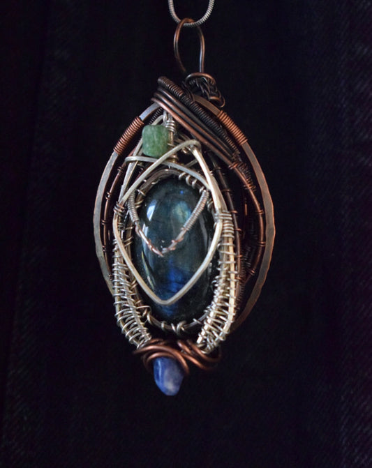 The Magician Pendant